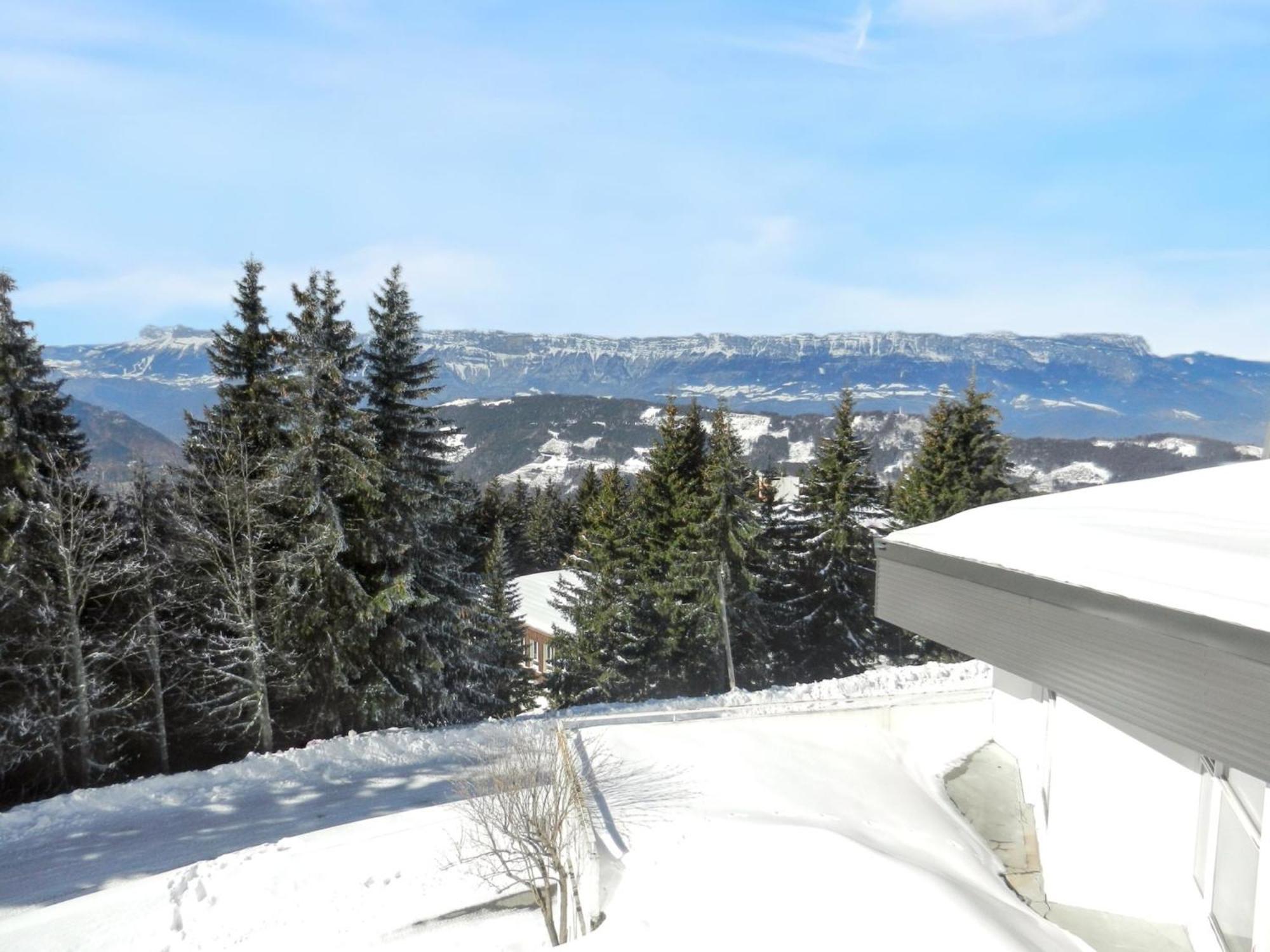 Appartement Charmant A Allevard Vue Montagne Piscine Partagee Exteriér fotografie